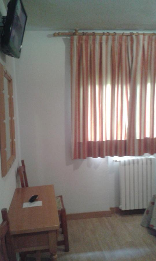 Hotel Rural Marcos Rascafria Bagian luar foto